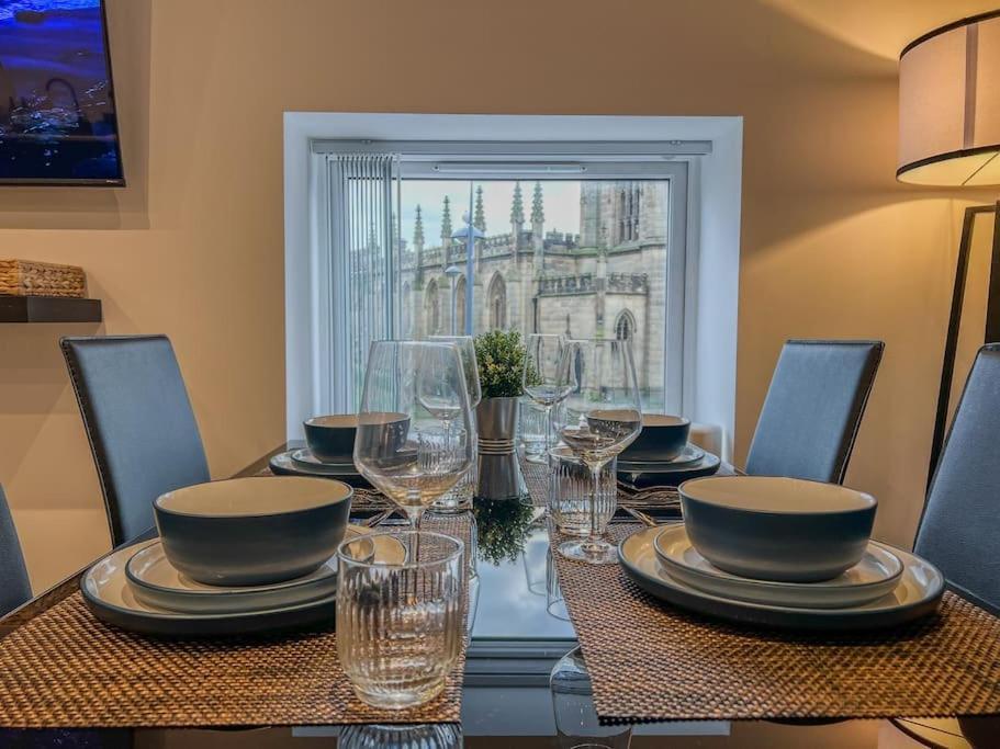 Orange Rentals-High Spec, Midnight Suite, Sleeps 4-Pets Welcome! Ливерпуль Экстерьер фото